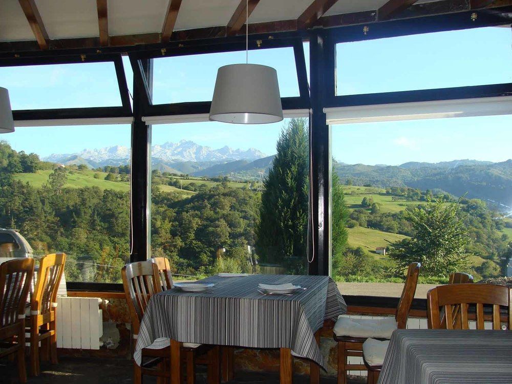 Hotel Montanas De Covadonga Onís المظهر الخارجي الصورة