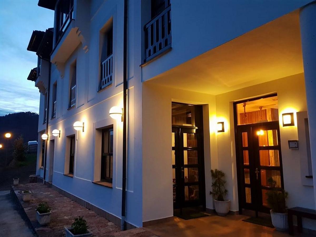 Hotel Montanas De Covadonga Onís المظهر الخارجي الصورة